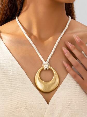 1pc Vintage Elegant Fashionable Niche Rope Gold Circle Water Drop Pendant Necklace, Suitable For Women's Daily Life, Gatherings, Commuting Or As A Gift