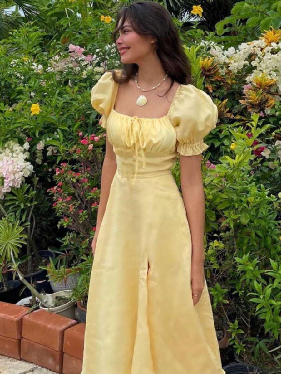 女士优雅褶皱胸部花瓣袖A字连衣裙，系带腰身，春夏黄色连衣裙 - 黃色 - 查看 1