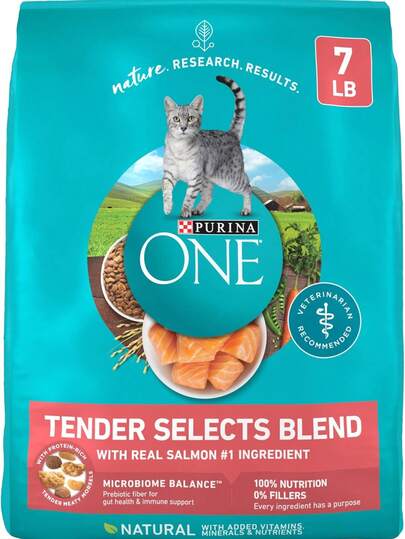  Purina ONE Natural Dry Cat Food, Tender Selects Blend With Real Salmon - 7 Lb. Bag, New Year Pet Supplies, Festive Seasonal Feeding
