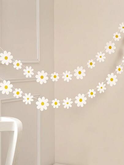 5pcs/2pcs/1pc Felt Flower Pennant Banners, Birthday Banners, Birthday Party Supplies, Party Decorations, Wedding Supplies, Wedding Decorations, Romantic Room Decor, Holiday Decorations, Party Decor, Back To School Decor, Halloween Decorations