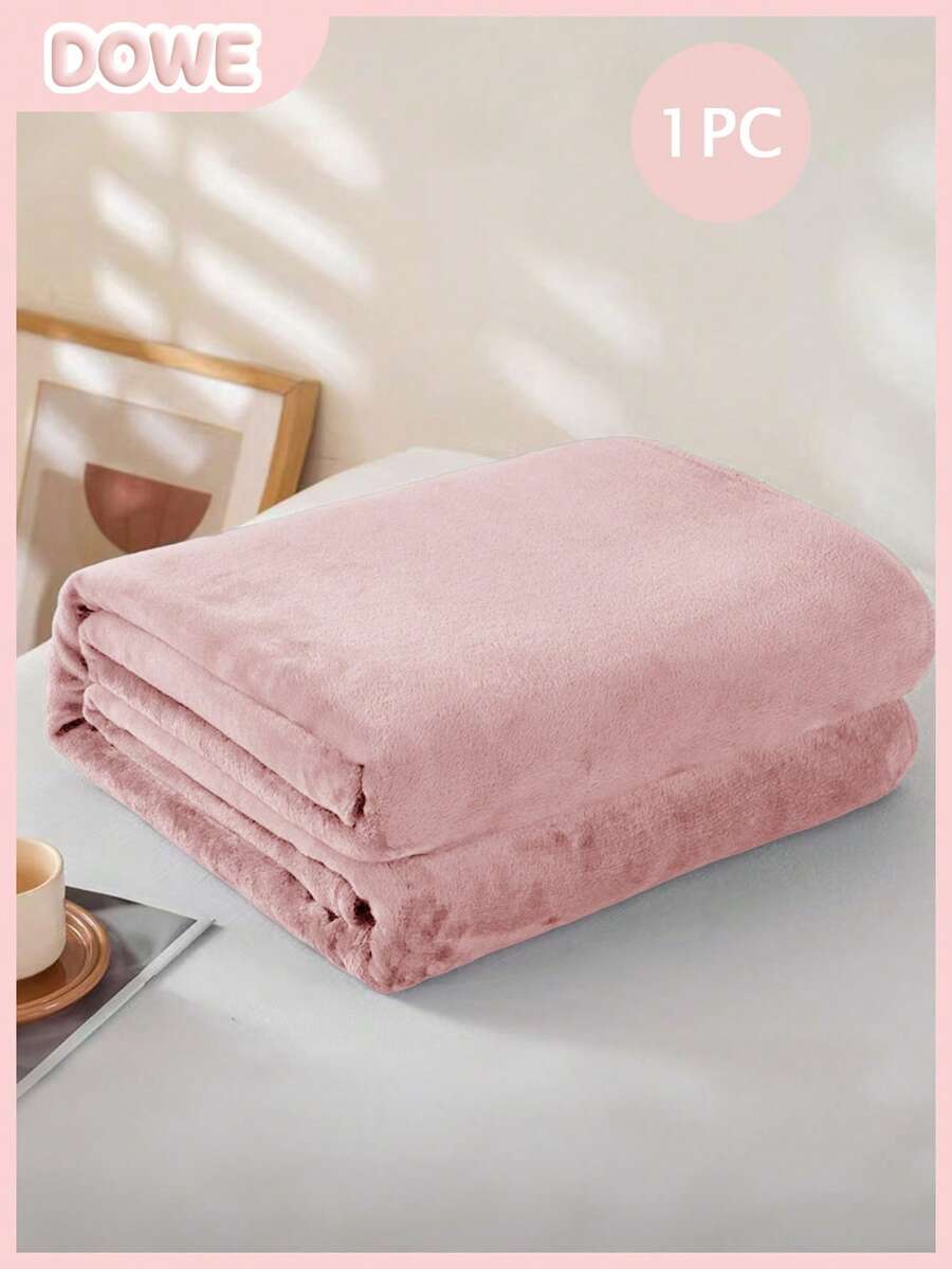 1pc All Season Polyester Warm Nap Blanket - Vibrant Solid Color, Machine Washable, Suitable For Home, Office Or Car Decor, Office Decor Blanket | Machine Washable Blanket, Home Blanket - Pink - View 1