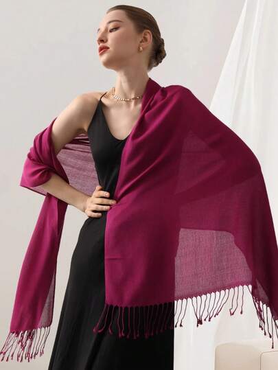 1pc Solid Color Ultra-Thin Tassel Scarf, Elegant Soft Lightweight Shawl, Minimalist Versatile For Outdoor Sun Protection, Autumn/Winter Warmth, Suitable For Beach, Travel, Christmas Gift, Daily Wear