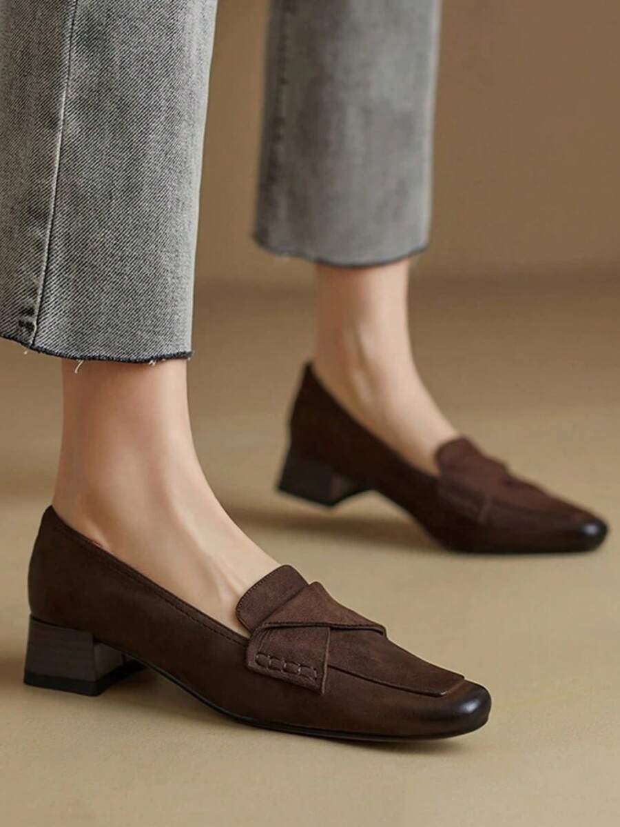 春季新款方头套脚乐福鞋，女士舒适休闲复古鞋