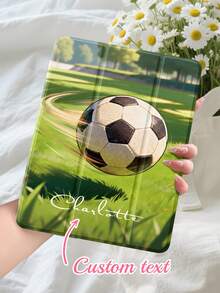 Un panneau arrière transparent en acrylique tout neuf avec un texte personnalisable ou un calque de date, associé à un étui de protection à trois volets avec un emplacement pour stylo. Prend en charge divers designs de texte avec plusieurs polices et options de couleurs disponibles. Compatible avec les modèles d'iPad de 2017 à 2025, iPad Air (4e à 6e génération), iPad Mini (6e à 7e génération), Galaxy Tab S7/S8, A9 et appareils de la série MatePad.