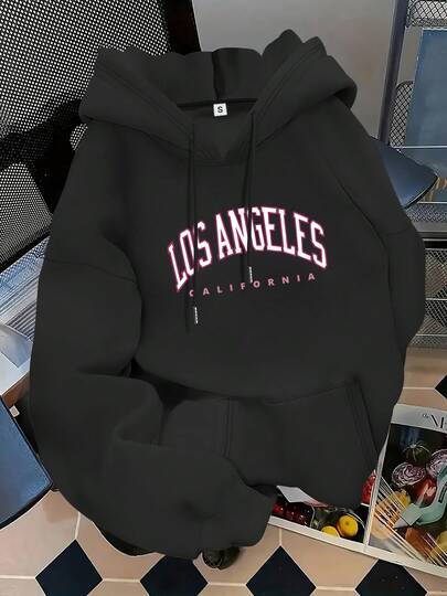 Sudadera con Capucha Negra Gruesa de Invierno Impresa