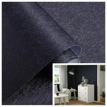 1卷黑色丝绸自粘墙纸，DIY加厚防水可移除贴纸，适用于卧室、客厅、橱柜、桌面，易于维护和安装，撕开即贴设计，尺寸：15.7英寸 x 39.3英寸 / 118.1英寸 / 196.8英寸 - 黑色 - 查看 4