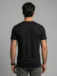 Men's Koi Fish T-Shirt In Black Cotton - Aquatic Design - Negro - Ver 2