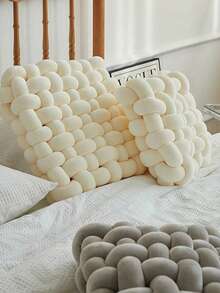 1个手工编织方形靠垫，可用作沙发抱枕、椅垫、地垫、靠背垫、腰枕，适合房间装饰，可放置于书房、卧室和客厅的椅子垫、座垫、游戏椅垫、办公椅垫、汽车座椅垫、椅子靠枕。 - 彩色 - 查看 7