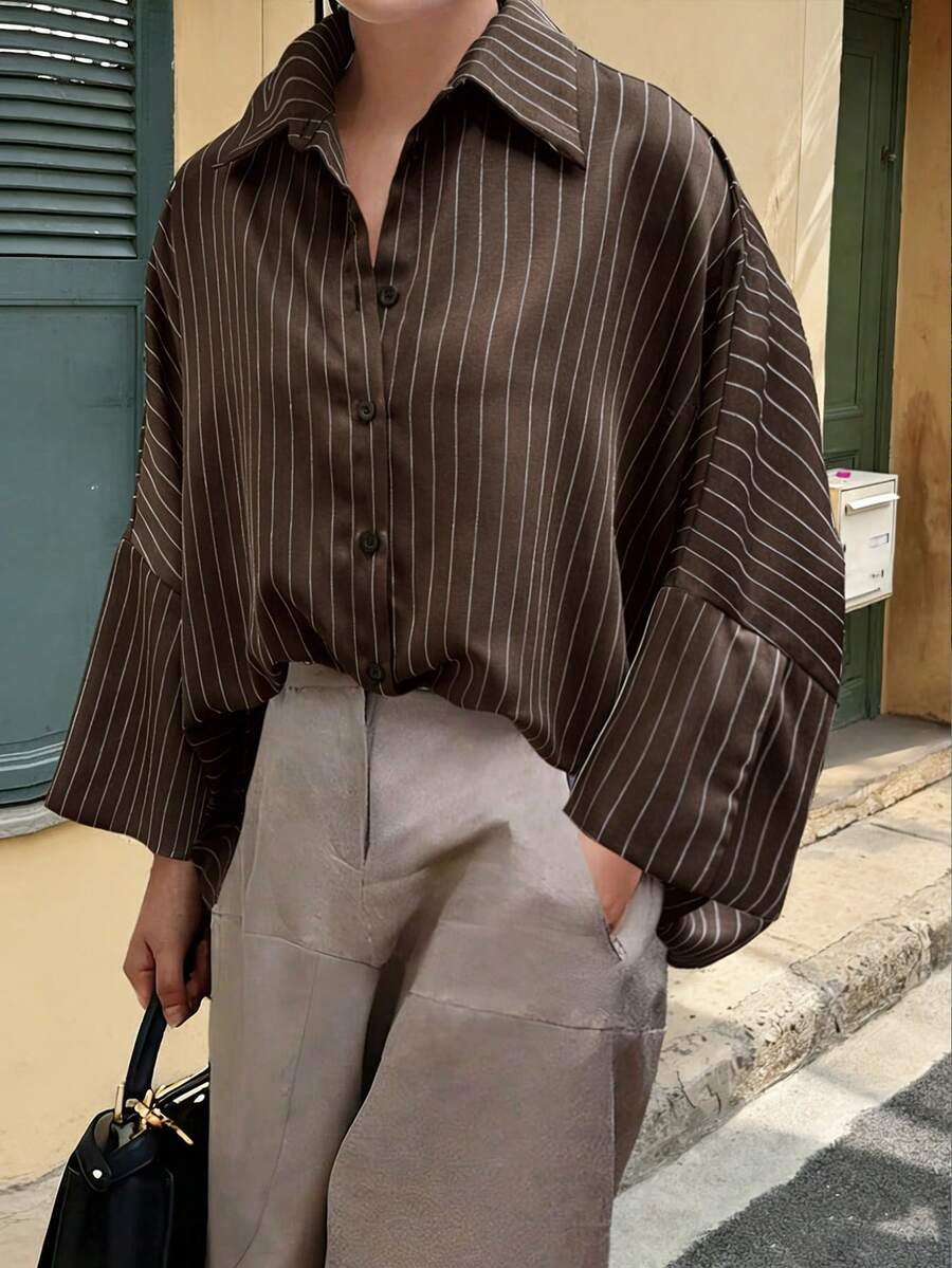 Doriss 女士宽松条纹蝙蝠袖衬衫，棕色上衣，适合新年、返校、正式场合、婚礼季、情人节、春季、海滩度假等场合。 - 咖啡棕 - 查看 1