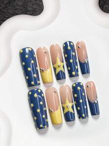 10片装克莱因蓝美甲套装。法式按压式美甲贴片，饰以黄色波点和手绘黄色星星，亚克力美甲套装包含美甲工具，共有三种形状：杏仁形、鸭嘴形和棺材形，适合派对、日常佩戴、拍照、聚会等场合，是送给女孩和女士的绝佳礼物。手工按压式美甲贴片。 - 彩色 - 查看 16