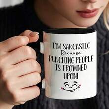 Koralgraph Ich bin sarkastisch, weil es verpönt ist, Leute zu schlagen! Bedruckter Tee-Kaffee-Keramikbecher - Lustiger bedruckter Kaffeebecher - Tolle Geschenkidee MG4677