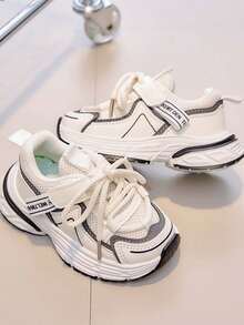 1 Pair Fashionable & Versatile Children's Sports Shoes, Comfortable & Lightweight Infant Casual Shoes, Toddler & Little Kid Shock-Absorbing Non-Slip Running Shoes, Suitable For Daily Outings And School Activities In Spring And Autumn - White - View 3