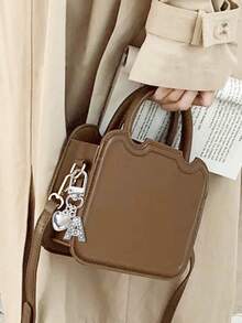 Pandantiv personalizat în formă de inimă, poate fi gravat cu inițială, breloc în formă de inimă, pandantiv personalizat pentru geantă, cadou, breloc, accesorii unice pentru telefon, design minimalist, potrivit pentru portofele și accesorii pentru telefon de damă, cadou perfect pentru prieteni, familie sau iubită, accesorii pentru exterior, accesorii pentru petreceri, cadouri, suveniruri, pandantive pentru genți de damă, accesorii auto, cadouri pentru femei și fete