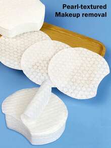 600 piezas de algodones desmaquillantes en forma de medio círculo - Perfectos para eliminar el maquillaje, cuidar la piel y mantener unas uñas hermosas. Estas almohadillas blancas ofrecen dobles beneficios en su uso.