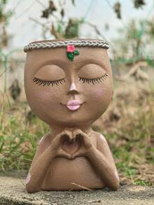 棕色大脸女孩装饰品是一款绝佳的户外装饰品。家居装饰品包括花盆、阳台装饰品、房间装饰、派对礼物、乔迁礼物和各种摆件。 - 彩色 - 查看 11