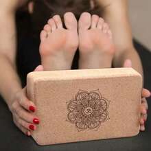 2pcs/1pc High Density Non-Slip Supportive Yoga Blocks, Essential For Yoga, Suitable For Dance Training, Leg Raises, Pilates, Meditation And Indoor Fitness