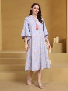 2026 New Style Ramadan Traditional Elegant Embroidered Arabic Women's Dress, JALABIA With Tassel Belt, Flared Sleeve, V-Neck - Baby Blue - View 9