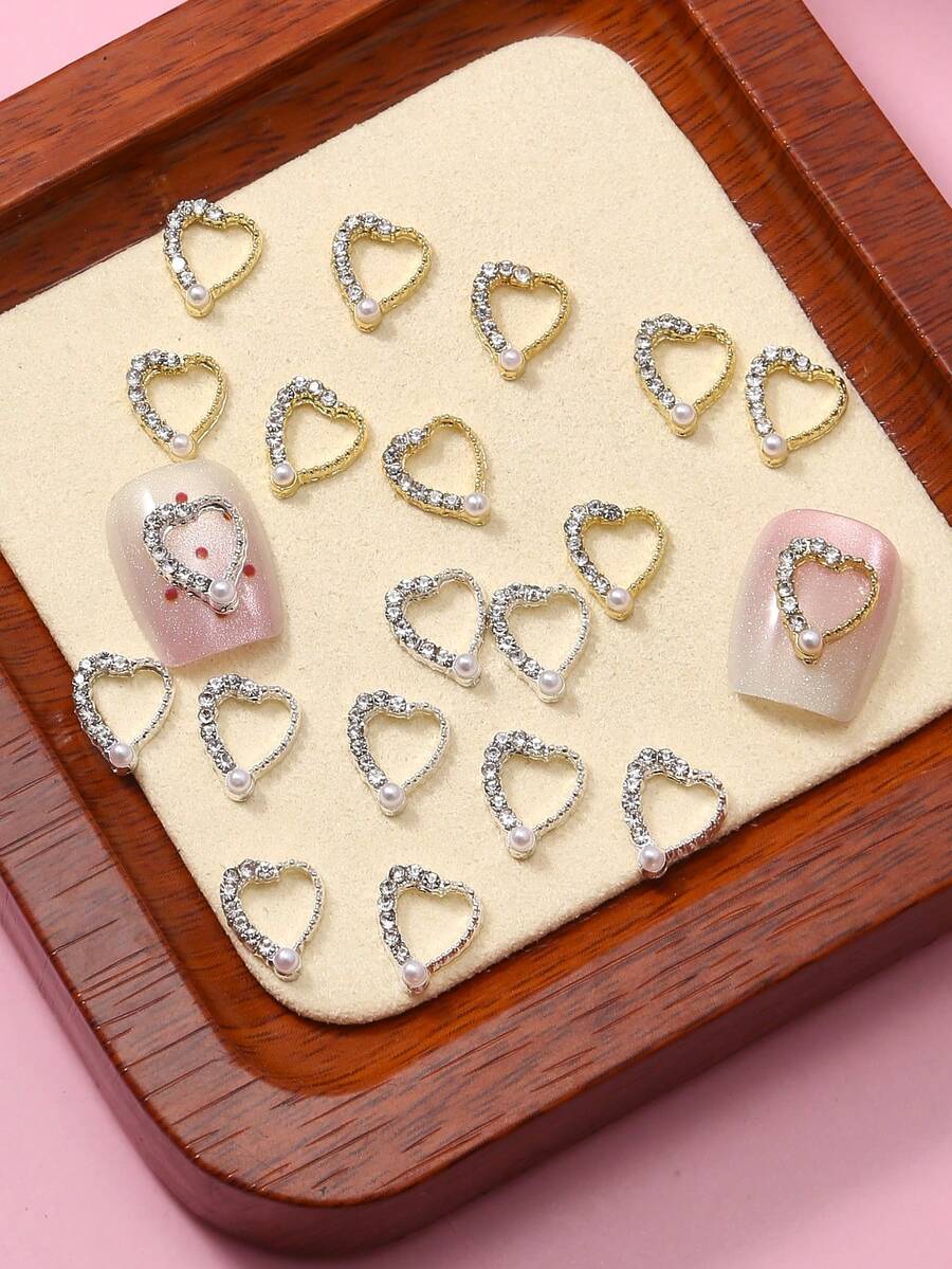 10 pièces/20 pièces Stickers d'ongles en alliage 3D, forme de cœur avec décoration de faux perle et strass, accessoires de nail art de luxe - Multicolore - Voir 1