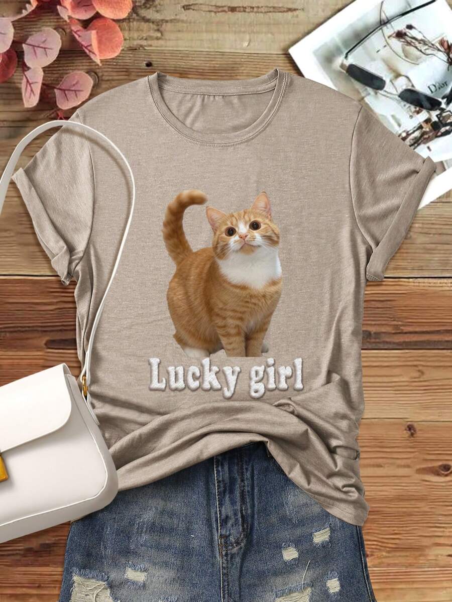 定制女士T恤,女士短袖T恤,女士T恤,输入您的文字、标语、祝福语,上传您自己的照片(爱人照片/男友照片/女友照片、宠物照片、合照)来设计您的个性化印花短袖T恤,趣味十足,惊喜礼物,休闲女士外套 - 卡其色 - 查看 1