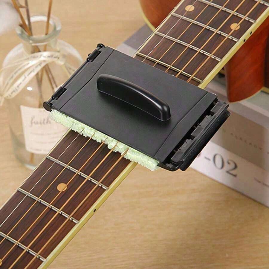 Guitar String Cleaner, Fretboard Cleaning Cloth, Fretboard Maintenance Tool, Suitable For Acoustic Guitar/Violin/Bass/Ukulele/Electric Guitar And Other Instruments - Black - View 1
