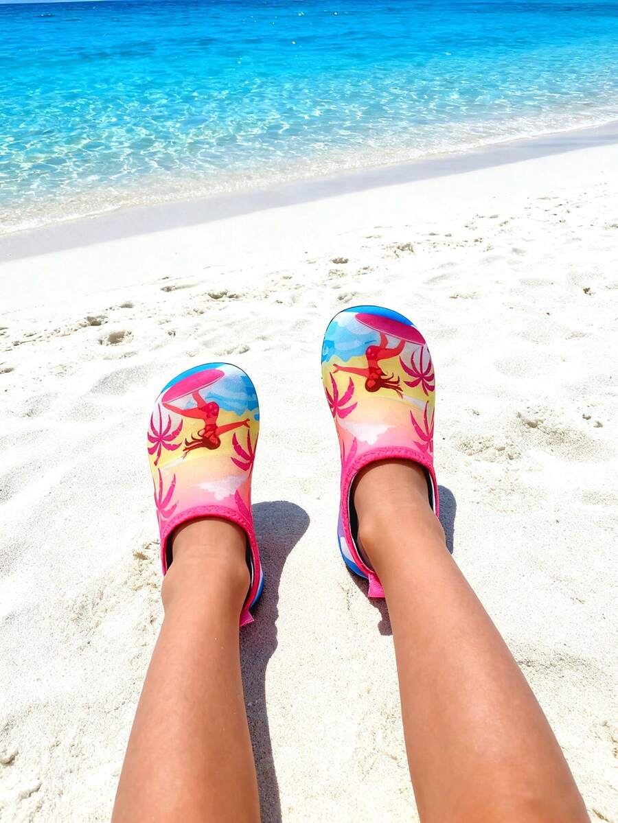 Girls Vibrant Beach Surfer Print Water Shoes Quick Dry Non Slip Aqua Socks For Beach Swim - Multicolor - View 1