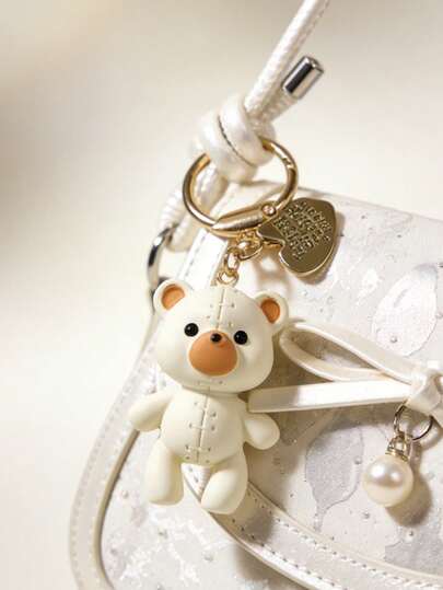 这款可爱的卡通拼布小熊汽车包挂饰，非常适合旅行、办公和日常使用——男女皆宜的家庭礼物