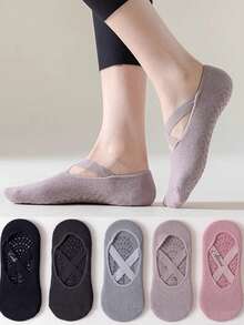 Custom Name Women's Yoga Socks, Silicone Anti-Slip Dance Sports Socks, Women Non-Slip Yoga Socks With Rubber Grips, Women's Yoga Socks - Silicone Anti-Slip, Soft, Comfortable For Fitness, Pilates, Dancing, Indoor Sports(Pink And Black)