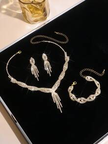 Ensemble de bijoux de mariage robe de bal cristal d'eau : collier de mariage étincelant, boucles d'oreilles et bracelet assortis, convient aux dames et aux mariées. Accessoires pour la Saint-Valentin - Doré - Voir 5