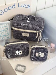 Bộ 1 túi đựng mỹ phẩm chần bông kẻ caro, túi du lịch, túi cầm tay có khóa kéo dùng đựng mỹ phẩm, sản phẩm chăm sóc da, son môi, sơn móng tay, cọ trang điểm, kem dưỡng tay, trang sức, tiền xu, chìa khóa, vật dụng nhỏ. Túi đựng đồ trang điểm, túi đựng mỹ phẩm, túi đựng đồ vệ sinh cá nhân, túi đựng đồ chăm sóc da, túi đựng băng vệ sinh, ví, túi đựng đồ đa năng. Quà tặng cho bạn bè, quà Valentine, quà tặng phù dâu, quà Giáng sinh, quà năm mới, quà tặng mẹ, đồ dùng cần thiết khi đi du lịch, đồ dùng cần thiết khi đi du thuyền, đồ dùng cần thiết cho năm học mới, túi nhỏ, túi đựng mỹ phẩm, đồ dùng du lịch thiết yếu. - Nhiều màu - Xem 8
