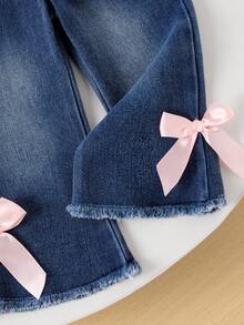 2pcs Baby Girl Fashion Cute New Arrival Set: 3D Bow Round Neck Lantern Sleeve Short Sleeve T-Shirt Top And 3D Bow Frayed Denim Long Pants Outfit