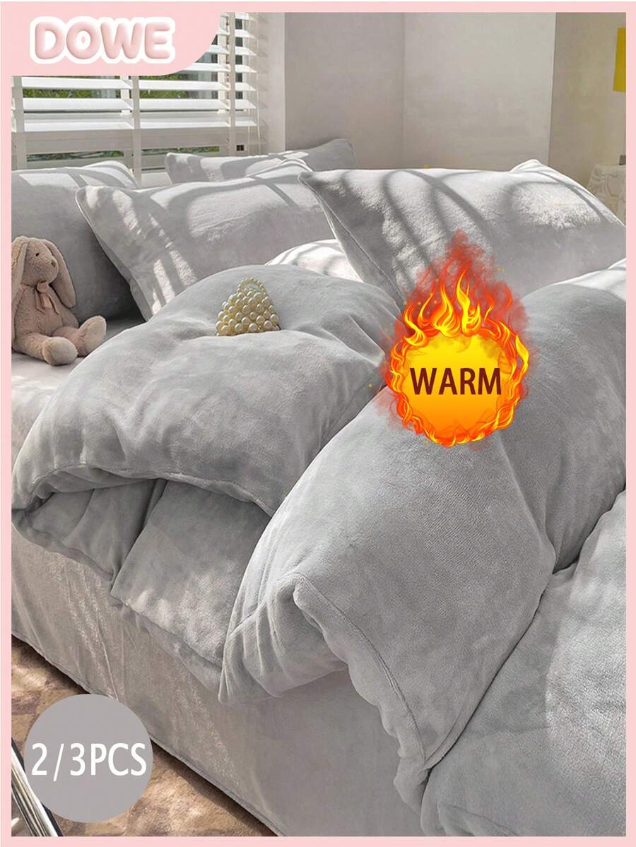 Conjunto de capa de edredom de veludo liso (2/3 peças), roupa de cama, conjunto de cama de cor sólida, decoração aconchegante para o quarto, macio e quente, agradável ao toque, série de cores sólidas, fácil de cuidar e durável, adequado para quarto de hóspedes e quarto principal no outono/inverno, serve em vários tamanhos de cama (inclui 1 capa de edredom e 1/2 fronhas, não inclui edredom), têxteis para o lar, presente de cama, lavável na máquina - Cinza prateado - Ver 1