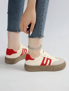 2026 New Women's Outdoor Casual Sneakers, Thick Sole Low-Top Rubber Sole Lace-Up Simple Fashion Outdoor Campus Style Daily Versatile Comfortable White Shoes - Red - View 7