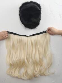 26英寸女士黑色毛绒渔夫帽假发，金色长波浪合成假发，时尚可拆卸女士假发，耐热合成纤维。 - 金色 - 查看 8