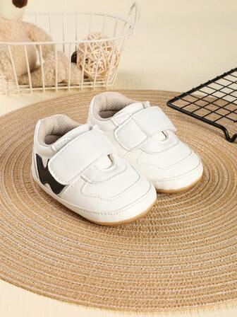 1 par de zapatos deportivos casuales y versátiles para niños pequeños, de unicolor con diseño de gancho y bucle, adecuados para la primavera