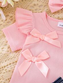 3件套女婴时尚简约套装：纯粉色罗纹荷叶袖上衣、粉色蝴蝶结装饰松紧腰牛仔裙和蝴蝶结发带 - 粉色 - 查看 5