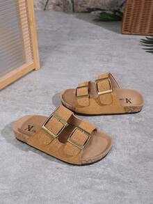 (Please Order According To Actual Foot Length) 1 Pair Of Best-Selling Children's Girls' Flip-Flops, With Light Blue Matte Upper And Golden Metal Buckles, Featuring A Simple And Fashionable Style. The Sole Part Is Made Of Cork Material, Increasing Comfort. Suitable For Girls Aged 3-12 To Wear On The Beach And For Casual Daily Wear. A Fashionable And Casual Cool Slip-On Style For Girls. - Brown - View 4