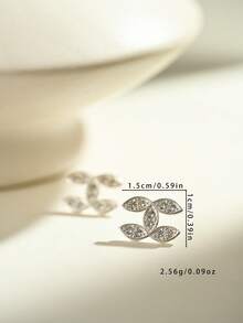 Bông tai bạc, kiểu dáng thanh lịch và dễ thương với đá Cubic Zirconia màu đồng, phù hợp để đeo hàng ngày và trong các buổi tụ họp. - Bạc - Xem 4