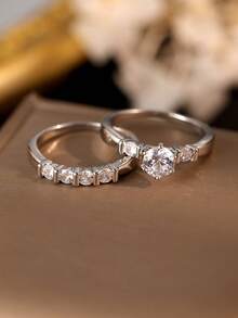 Set de 2 anillos de circonita cúbica brillante y elegante, hechos de material de cobre, no se desvanecen y son hipoalergénicos, joyería para mujeres para bodas y fiestas, regalo ideal - Plateado - Ver 7