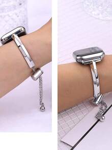 Edelstahlarmband kompatibel mit Apple Watch Bändern 38mm 40mm 41mm 42mm 44mm 45mm 46mm 49mm I-Watch SE Serien 11 10 9 8 7 6 5 4 3 2 1, schlankes vielseitiges Armband mit einzigartigem Ketten-Charm Design, perfektes Modeaccessoire für Damen zum Aufwerten des Smartwatch-Stils - Silber - Übersicht 5