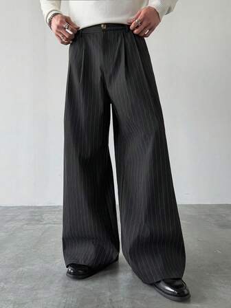 1件黑白条纹高腰阔腿裤，垂褶西装裤，金属扣装饰，宽松休闲裤