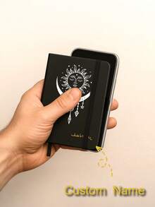 定制笔记本，带名字的定制笔记本，口袋大小的螺旋笔记本，定制日记本，工作笔记本，小型笔记本，书本日记，写作日记本，空白笔记本，日记本，点阵笔记本，男士日记本，斋月礼物，适合办公室、家庭、学校或节日送礼 - 彩色 - 查看 3