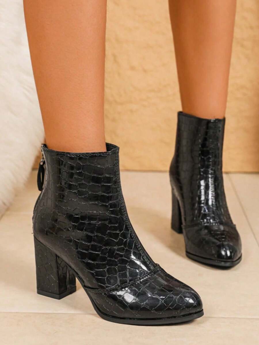 Autumn/Winter New Caramel Brown Crocodile Embossed Leather Chunky Heel Ankle Boots For Women, Back Zipper Pointed Toe Fashion Boots, Retro Versatile Commuter Boots - Black - View 1