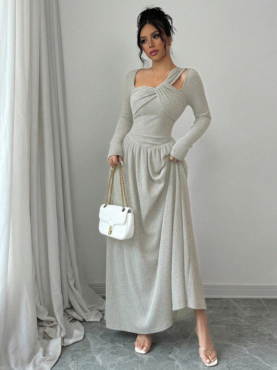 Women's Solid Color Sexy Fashion Asymmetrical Collar Twisted Long Sleeved Slim Fit V-Neck Pleated Ruffle Hem Casual Dress, Valentine's Day Night Date Women's Sexy Fashion Long Dress - Apricot - View 1