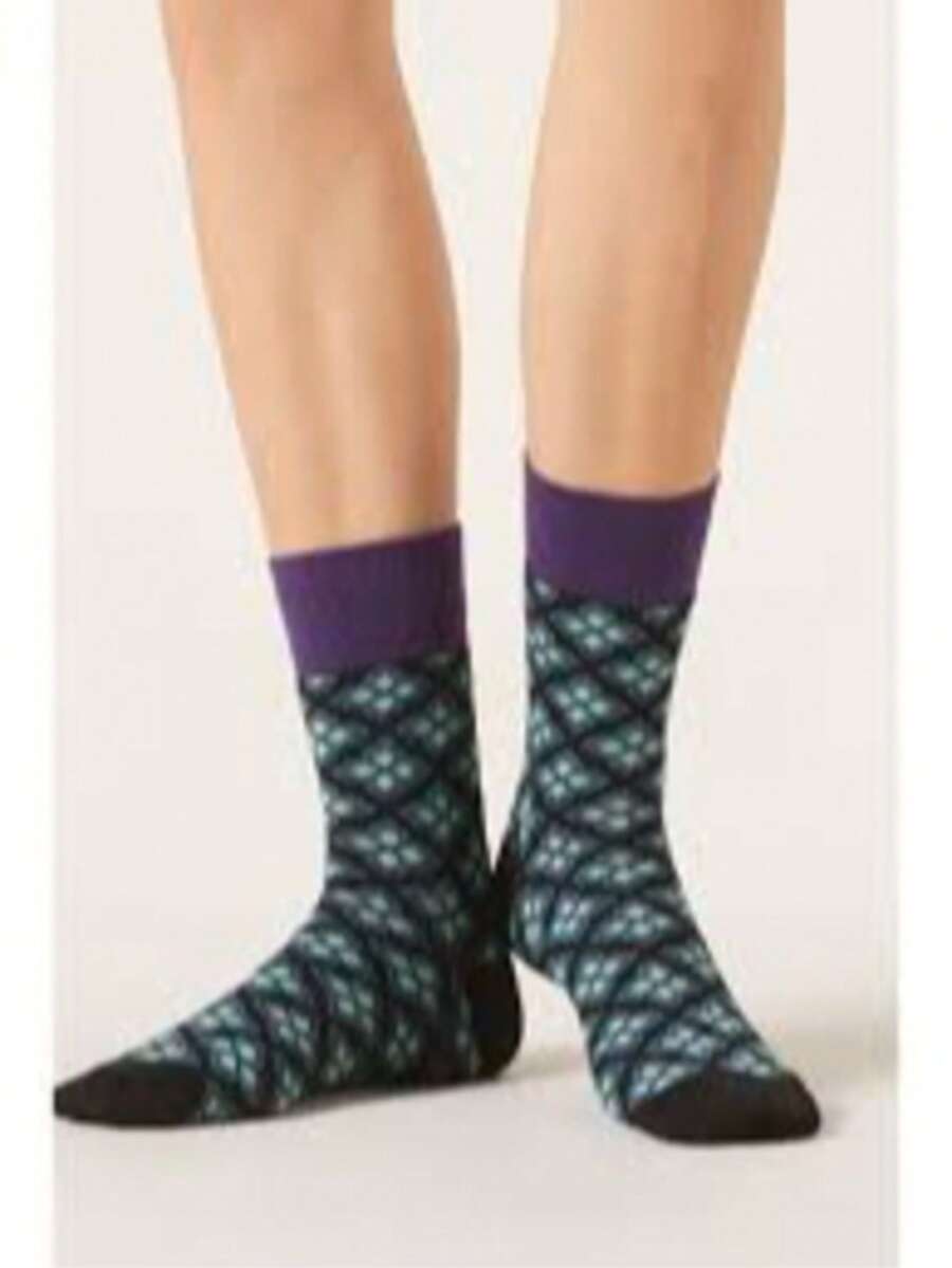 Comfortable Unisex Socks For Everyday Use, Soft And Durable - Verde Oscuro - Ver 1