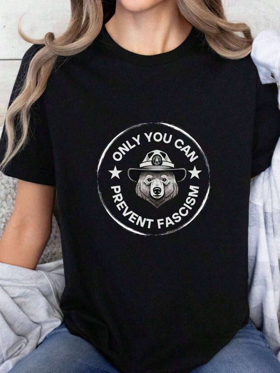 2026 Summer TopsOnly You Can Prevent Fescism Shirt, Trrmp Progressive Liberal Funny Political Gift Oversized Graphic Tees For Women,100% Cotton Womens Oversized Printed Graphic T-Shirts Women Casual Round Neck Short Sleeve Tee 1pcs Fashion Shirt, Halloween Gift, Xmas GiftLoose And Comfortableshirt - Black003 - 查看 1