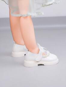 1 Pair Baby Princess Style Pearl Decor Flat Shoes, Made Of Soft Comfortable Material, Paired With Cute Bow Accent, Adding Sweet Charm For Baby. Design For Hook And Loop Easy On/Off, Suitable For Toddlers Learning To Walk. Delicate Pearl Decorated Uppers, Ideal For Pairing With Various Dresses, Perfect For Baby To Wear To Parties Or Daily Occasions. - White - View 10
