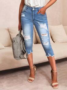 Slim Fit Ripped Women's Denim Capri Pants - Light Wash - View 8