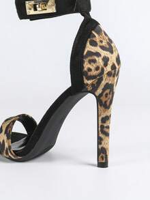 Spring/Summer Fashion Leopard Print Metal Buckle High Heel Women Sandals [Leopard Print Pattern Is Random],Stilletos Heels - Multicolor - View 8