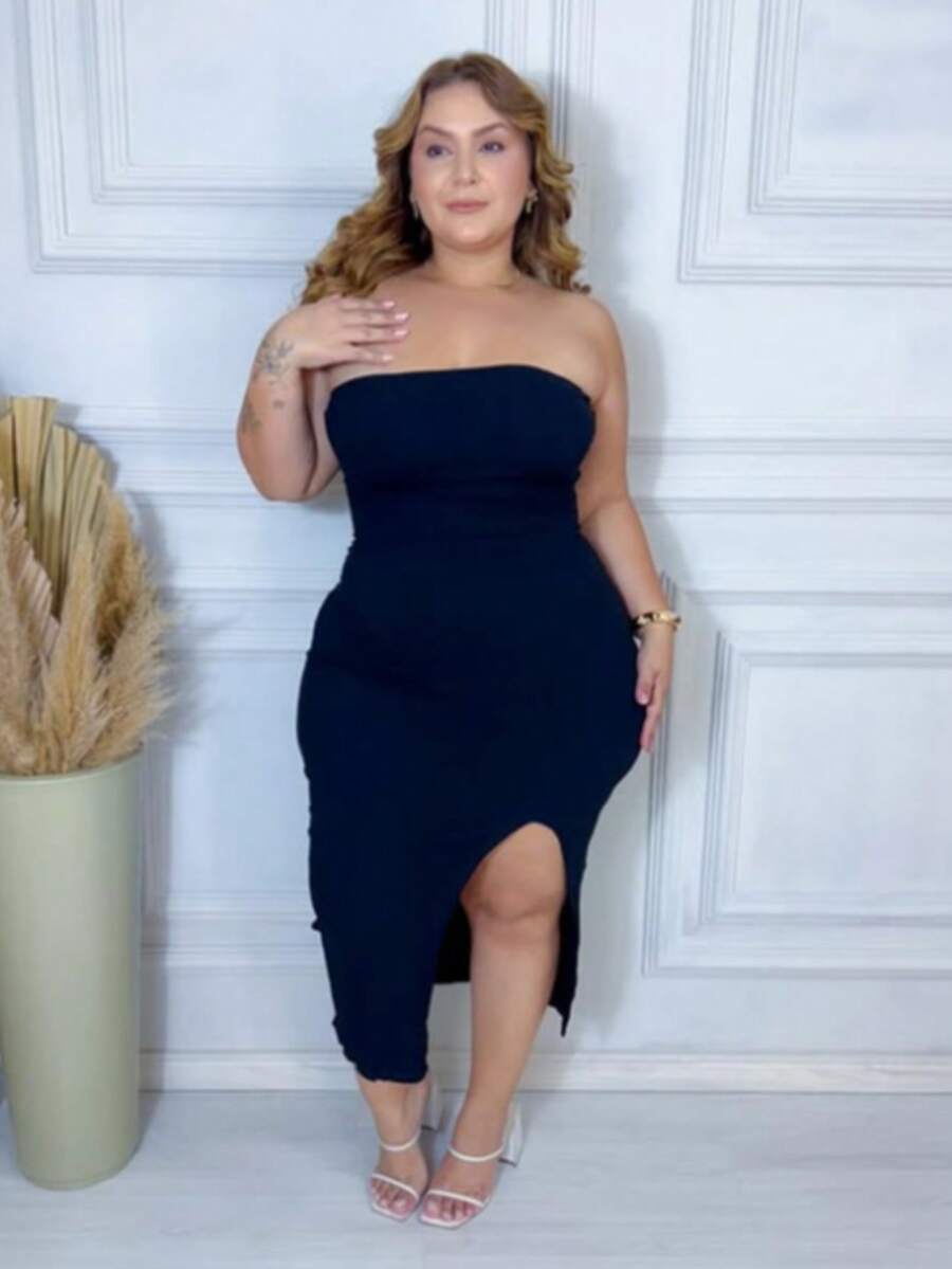 Sexy Plus Size Black Dress With Premium Ribbed Knit Fabric And Leg Slit - 黑色 - 查看 1