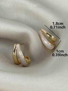 一对复古珐琅釉面扁平法式高端简约精致优雅小众独特设计耳环，适合女性日常百搭时尚宴会佩戴